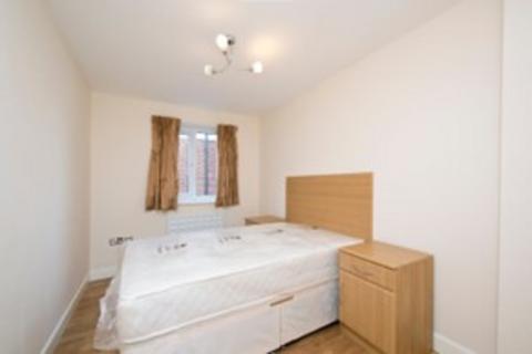 2 bedroom flat to rent, Eaton Road, Greater London SM2