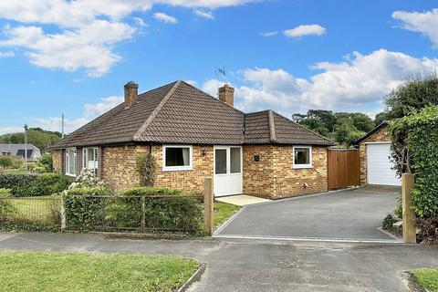 2 bedroom semi-detached bungalow for sale, Hillview Road, Hythe, SO45