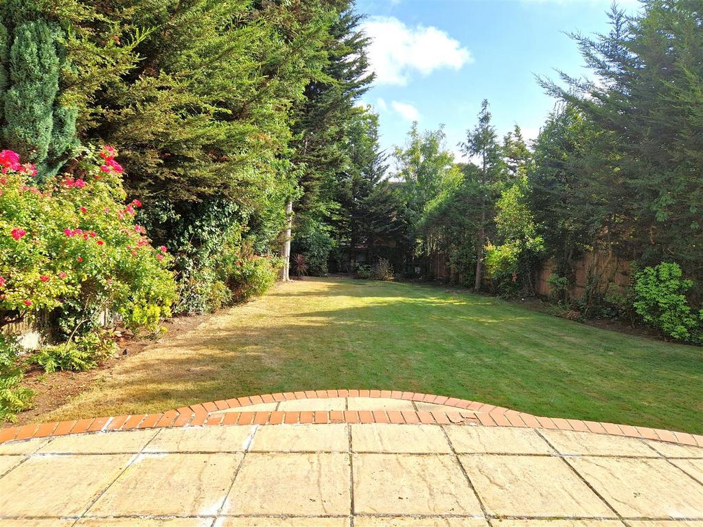 Garden 1.jpg