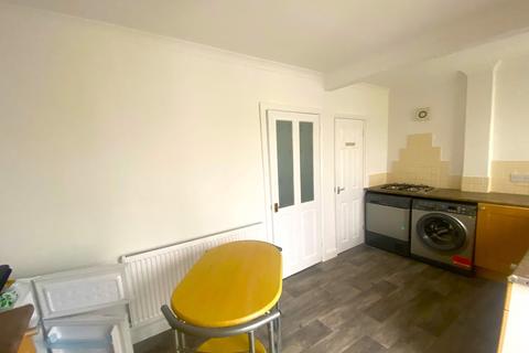 3 bedroom terraced house to rent, Birmingham B44