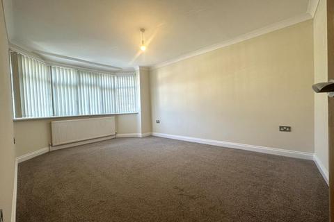 3 bedroom semi-detached house to rent, Slough,  Berkshire,  SL3