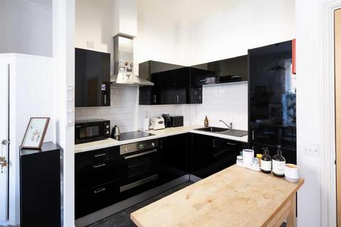 2 bedroom flat to rent, Wilson Street, Bristol BS2