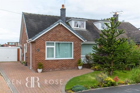 4 bedroom semi-detached bungalow for sale, Hawthorn Crescent, Lea, Preston