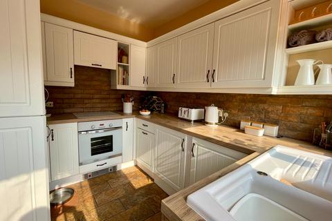 undefined, 4 Railway Cottages, Fairbourne LL38 2HJ