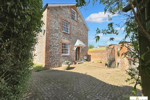 2 bedroom end of terrace house for sale, Coldharbour, Uffculme, Cullompton