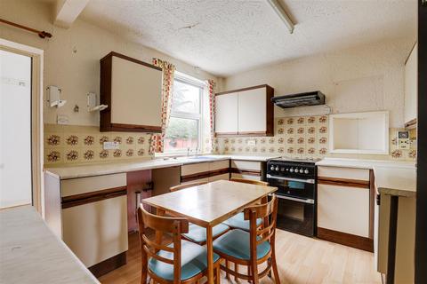 67 Abbey Road, Beeston, Nottingham, NG9 2HP