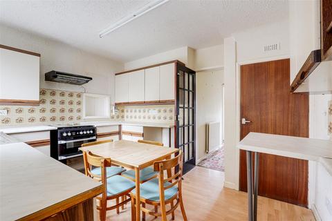 67 Abbey Road, Beeston, Nottingham, NG9 2HP