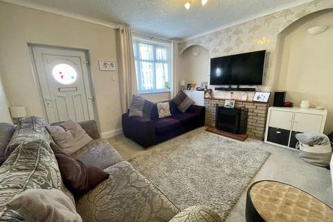 2 bedroom semi-detached house for sale, Hastings Road, Swadlincote DE11