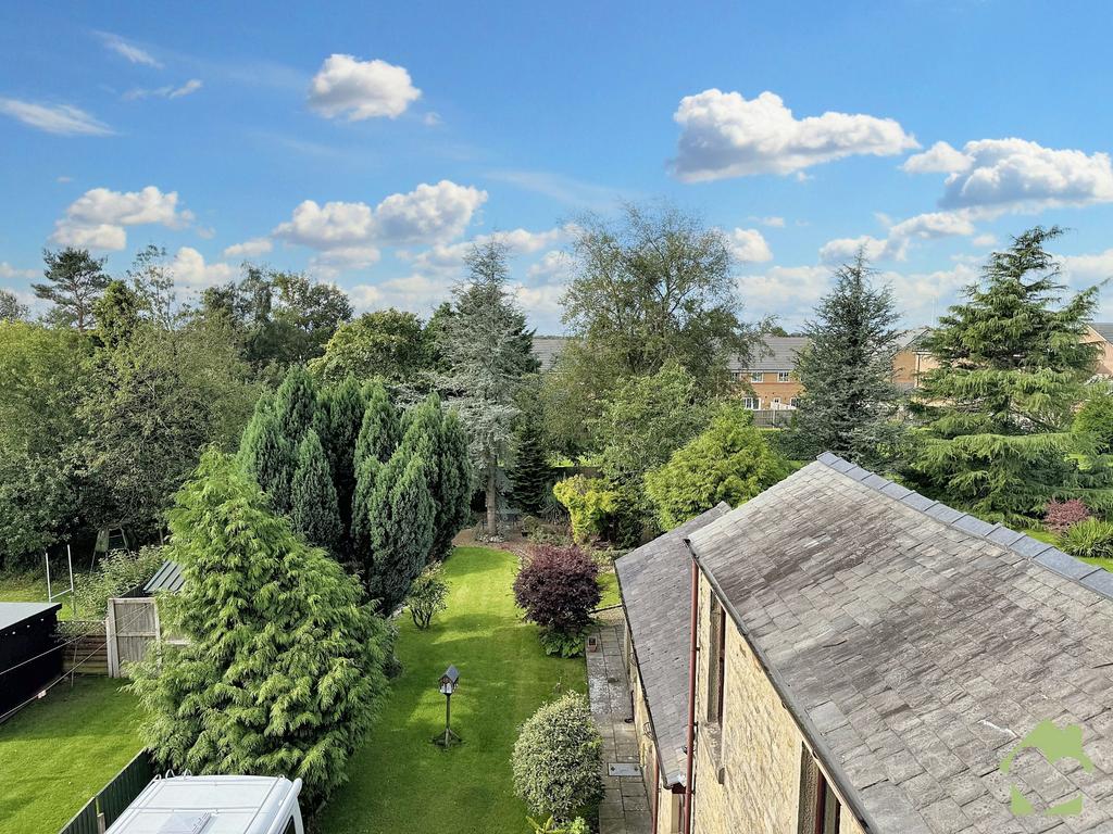 Oak Glen, Garstang Road, Bowgreave 5 bed detached house for sale £585,000