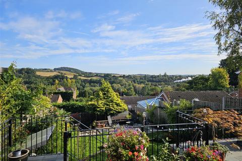 4 bedroom detached house for sale, Woodthorpe Drive, Bewdley