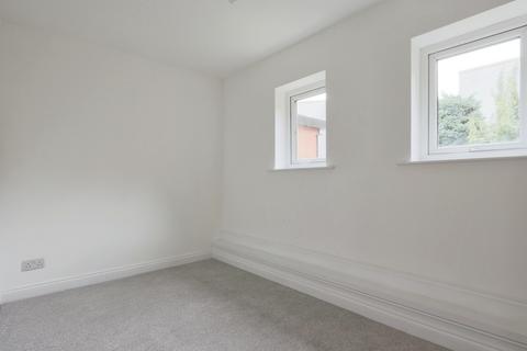 3 bedroom semi-detached house for sale, Spring Street, Hull, HU2 8RA