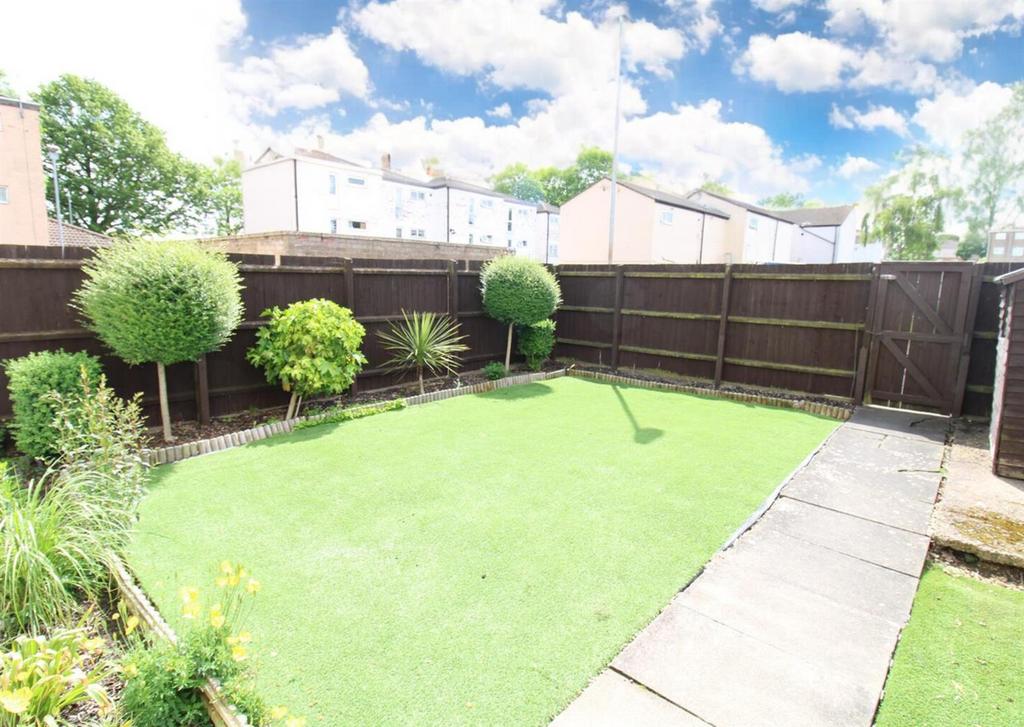 Eastbrook back garden.png