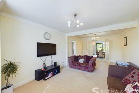 4 bedroom detached house for sale, Warren Road, Banstead, SM7