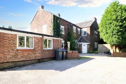 4 bedroom semi-detached house for sale, Well Street, Stoke-On-Trent