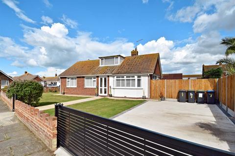 3 bedroom detached bungalow for sale, Kite Farm, Swalecliffe, Whitstable