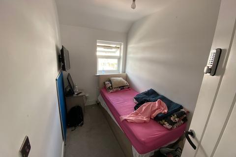 48 Winlaton Road, Bromley, BR1 5PY