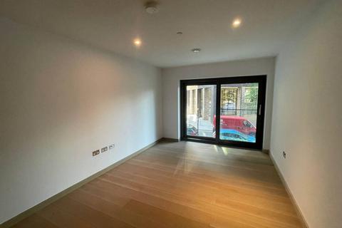 1 bedroom flat to rent, Viaduct Gardens, Vauxhall, London, SW11