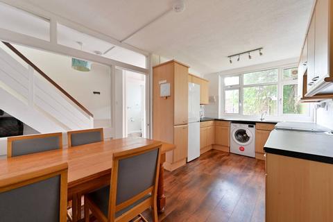 4 bedroom house to rent, Laverstoke Gardens, Putney, London, SW15