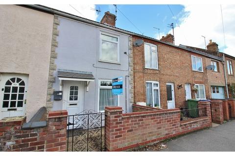 2 bedroom terraced house for sale, Windmill Street, Peterborough PE7