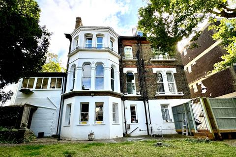 1 bedroom apartment to rent, Cheviot Lodge, 100 Eglinton Hill, Shooters Hill, London, SE18 3DY