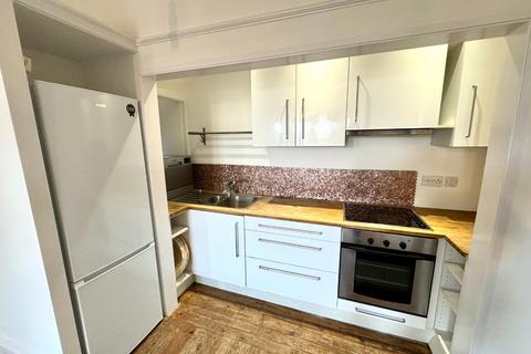 1 bedroom apartment to rent, Cheviot Lodge, 100 Eglinton Hill, Shooters Hill, London, SE18 3DY