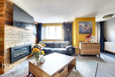 77 Dormston Drive, Birmingham, B29 5XB