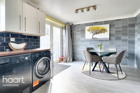 77 Dormston Drive, Birmingham, B29 5XB