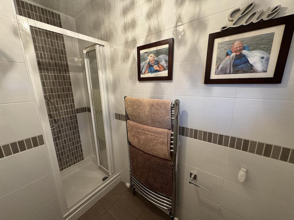 17 - Downstairs Shower Room.jpg