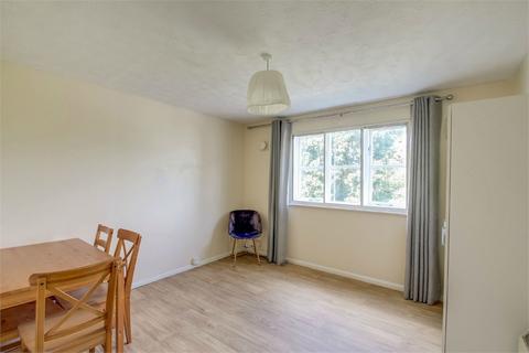 2 bedroom flat to rent, Maplin Park, Langley SL3