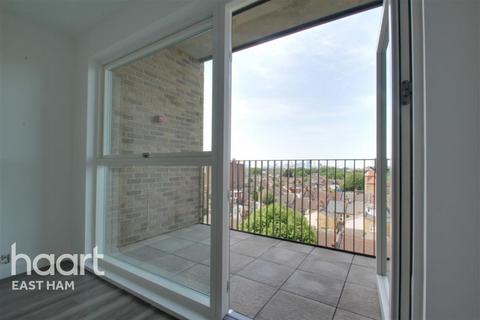 1 bedroom flat to rent, Cornwell House, E6