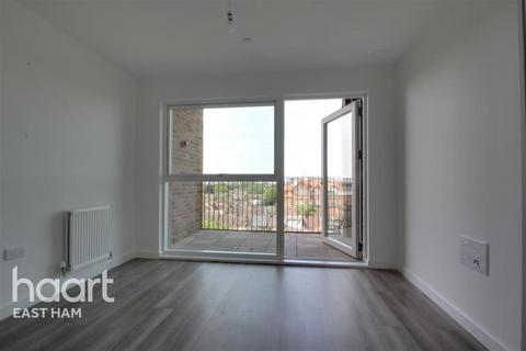 1 bedroom flat to rent, Cornwell House, E6