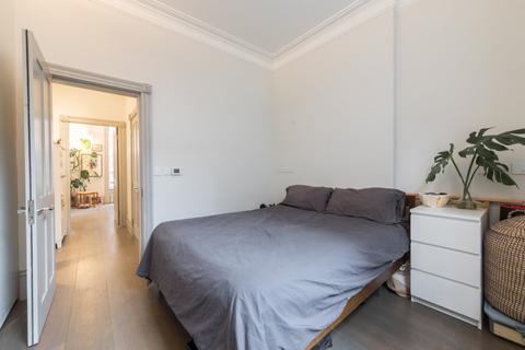 1 bedroom apartment for sale, Greek Street, Soho, London, W1D