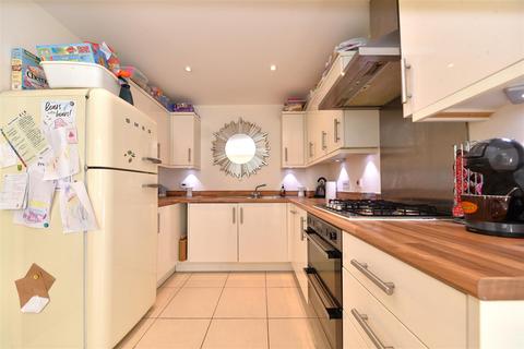 3 bedroom semi-detached house for sale, Drury Lane, Stevenage