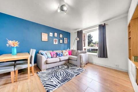 1 bedroom apartment for sale, Scott Court, 50 Silverthorne Road, Battersea SW8