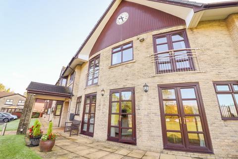 2 bedroom apartment for sale, Oakford Court, Glossop SK13