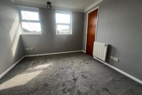 2 bedroom apartment to rent, High Street, Suffolk IP11