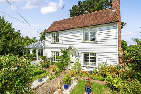 4 bedroom cottage for sale, The Street, Wittersham, Kent TN30 7ED