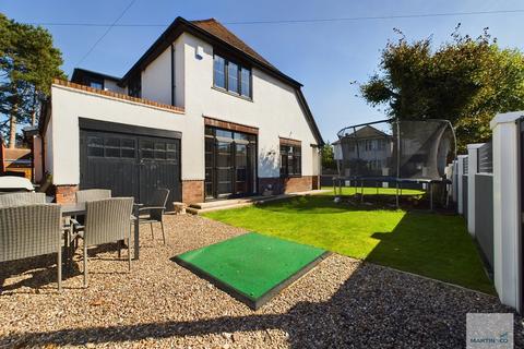 5 bedroom detached house for sale, Abbey Road, Beeston