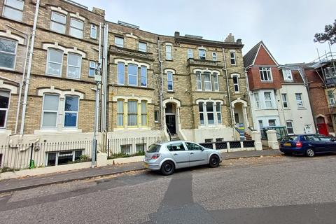 Studio to rent, The Crescent, Bournemouth