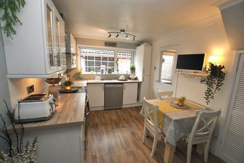 1 Castle Road, Dawley, Telford, TF4 3EU
