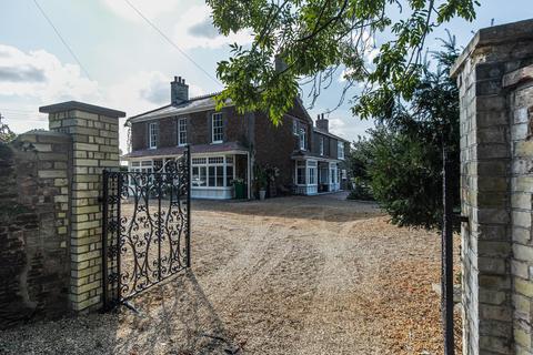 6 bedroom detached house for sale, Narborough