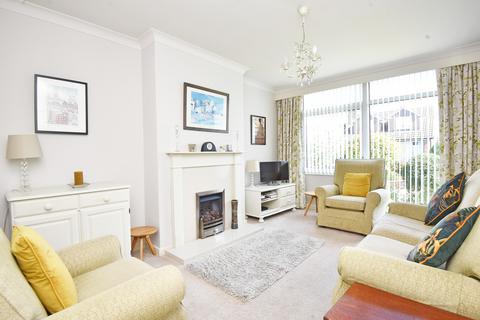 3 bedroom semi-detached bungalow for sale, Hill Top Rise, Harrogate