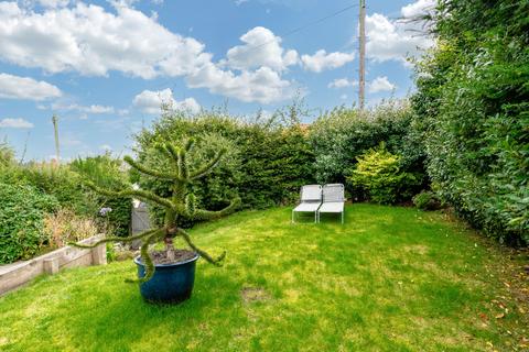 3 bedroom detached bungalow for sale, Cromer