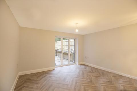 2 bedroom apartment for sale, Ashley Road, Epsom KT18