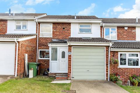 3 bedroom terraced house for sale, Westminster Road, Wellingborough NN8