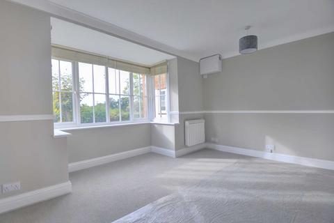 1 bedroom apartment to rent, Maidenhead Road, Maidenhead SL6