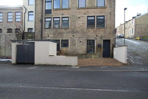 1 bedroom apartment to rent, Carter Street, Old Band Club