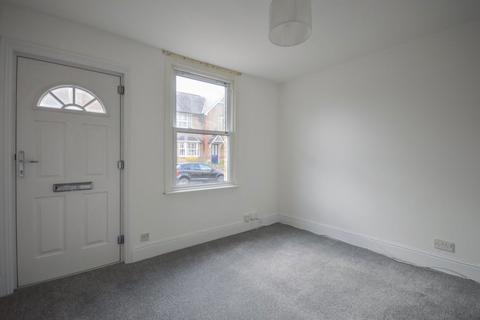 3 bedroom cottage to rent, Southmill Road, Bishop`s Stortford