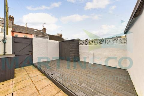 2 bedroom terraced house to rent, Welsford Avenue, Plymouth PL2