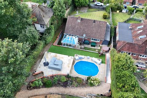 2 bedroom detached bungalow for sale, Carrington Road, High Wycombe, Buckinghamshire